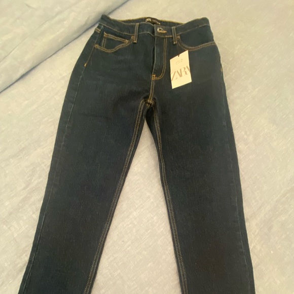 Zara high rise jeans size 6 - Picture 2 of 3